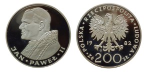 7012045.jpg