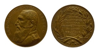 7510210.jpg