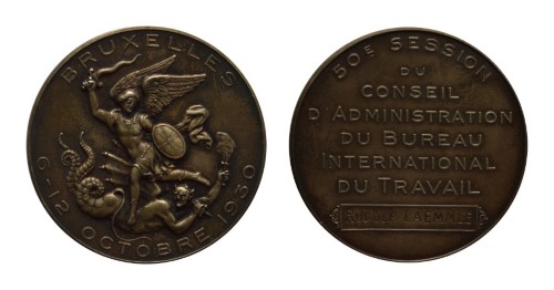 7610046.jpg