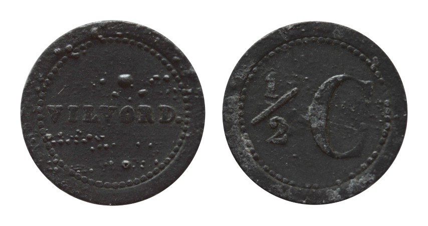7715045.jpg
