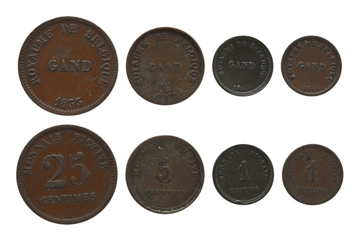 7715054.jpg