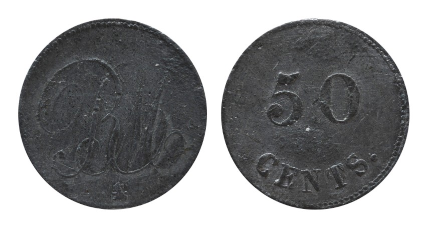 7715078.jpg